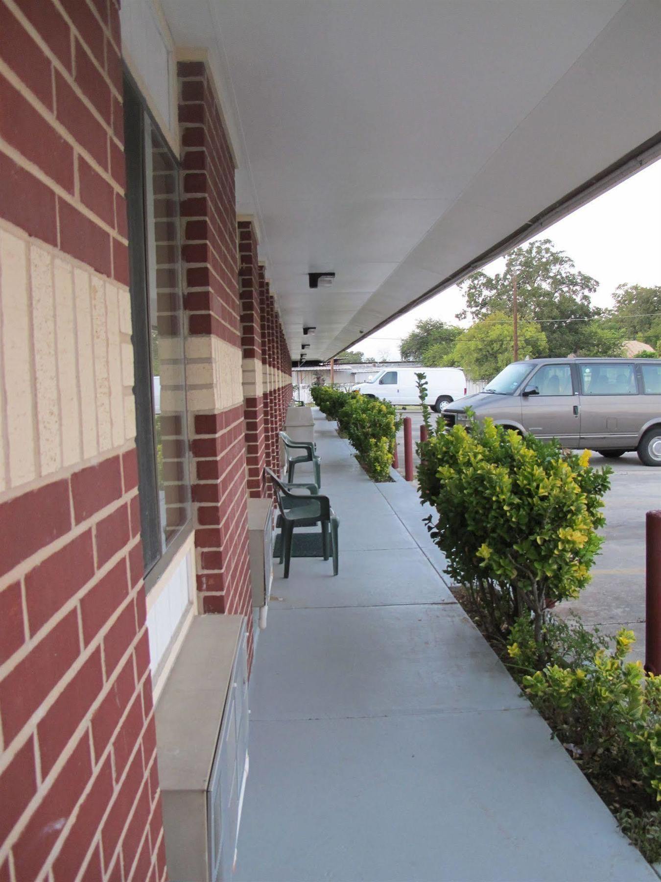Americas Best Value Inn San Antonio Downtown Riverwalk Exterior foto